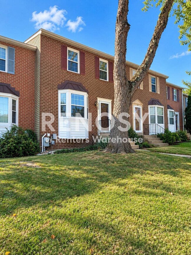 325 Rambling Ridge Ct