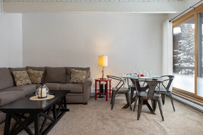 Building Photo - 465-464 4 O'Clock Rd Unit ID1387656P