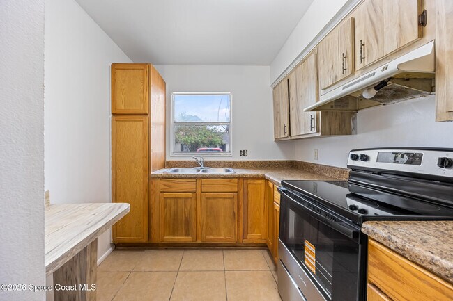 Photo - 1514 Clearlake Rd