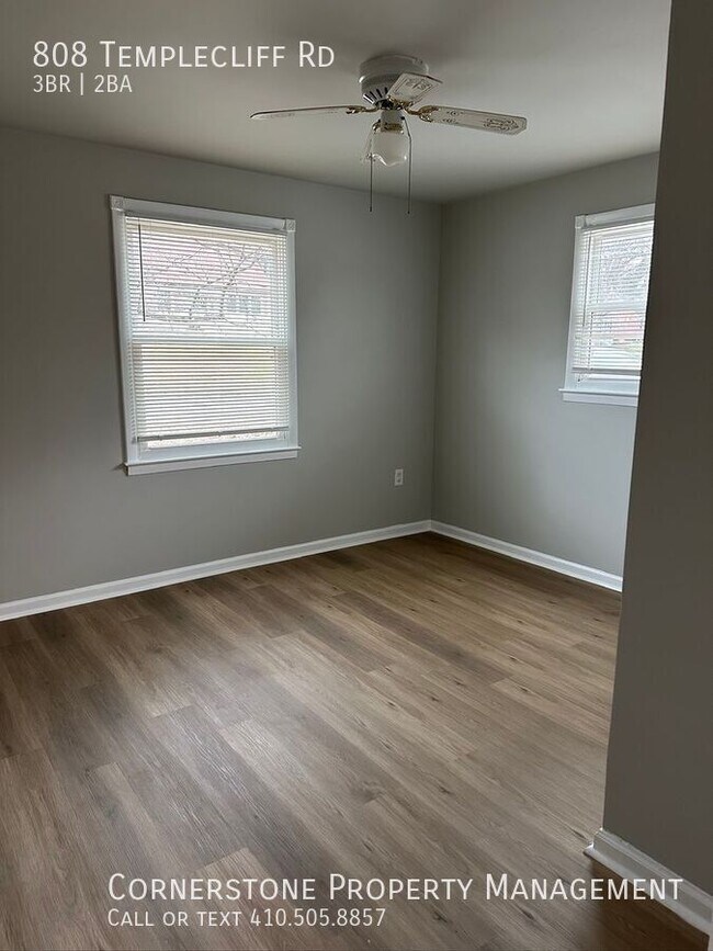 Photo - 808 Templecliff Rd