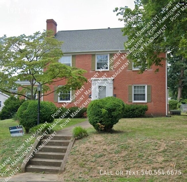 Building Photo - 1911 Avon Rd SW Unit A