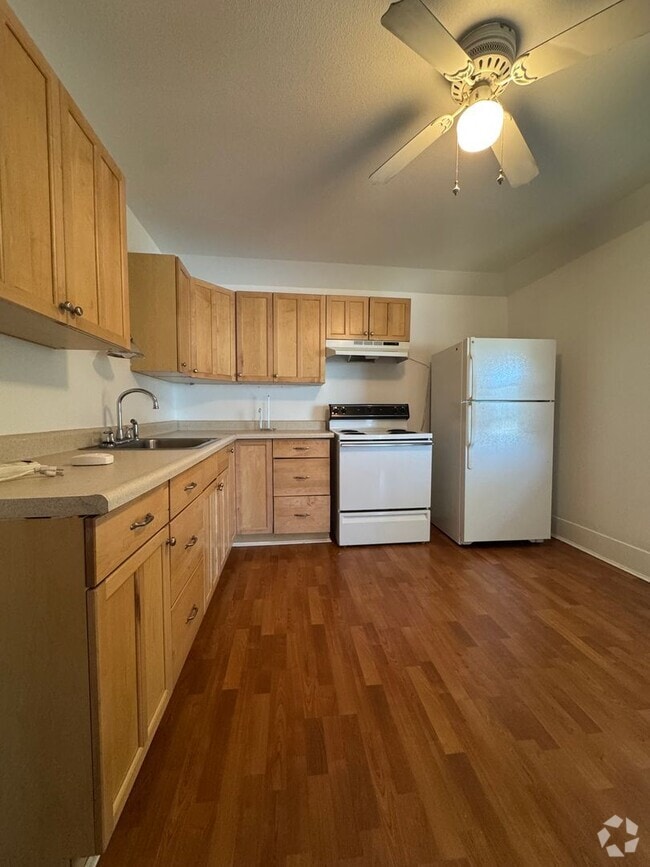 Building Photo - 306 W 6th Ave Unit #4 Rental