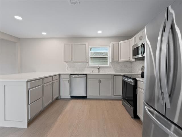 421 S Interurban St