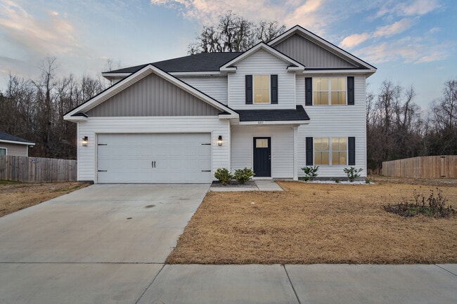Photo - 601 Meloney Dr House