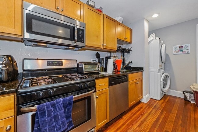 Photo - 44 Hillside St Unit 1