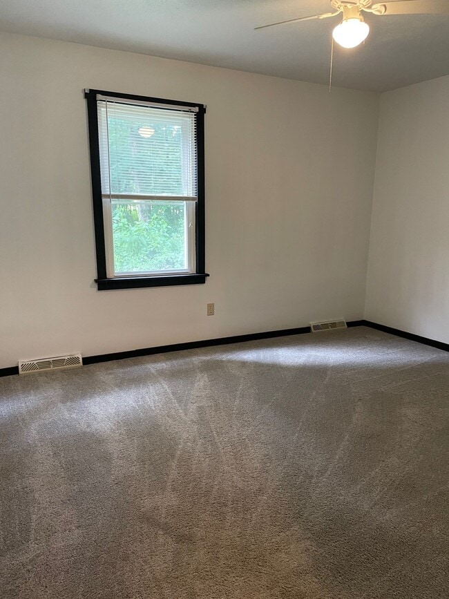 Moss Creek Apartments