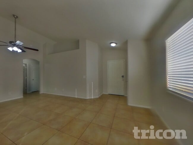 Photo - 12911 W Voltaire Ave