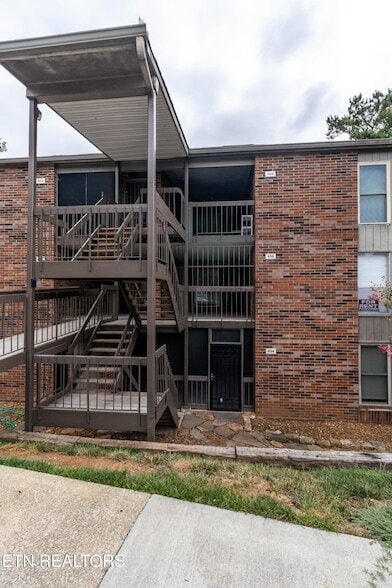 Photo - 454 Berlin Dr