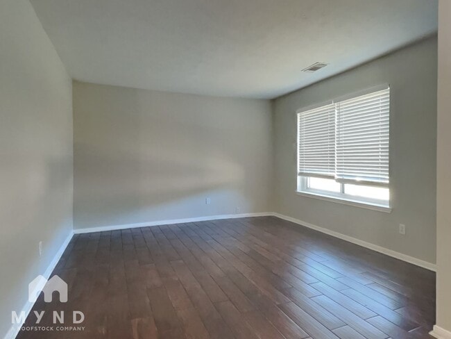 Photo - 275 Indian Falls S