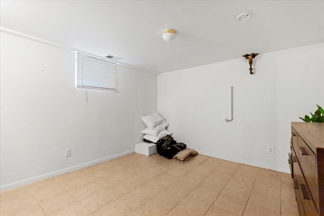 Photo - 1117 Foster St Unit 1