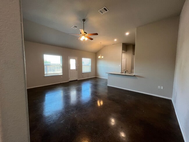 Photo - Luxury 3/2 Duplex in Seguin, Texas