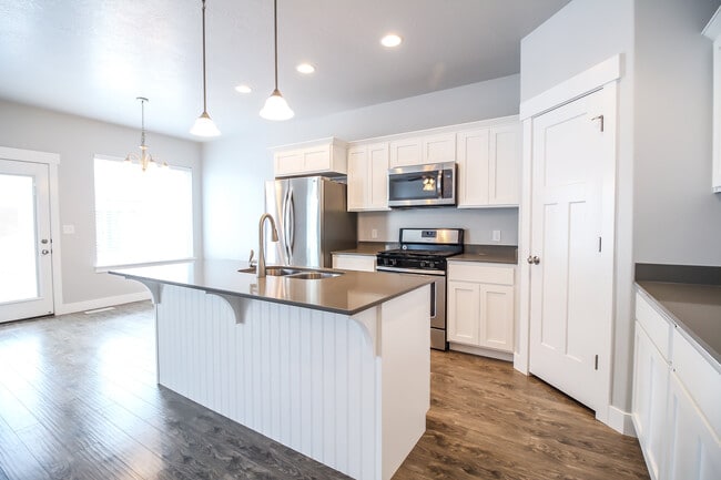 Photo - 4901 W Spire Way
