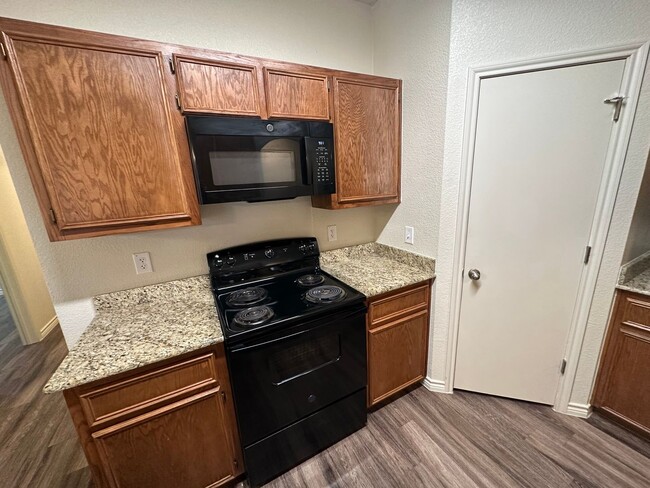 Photo - AVAILABLE Now! *MORE PHOTOS COMING SOON*