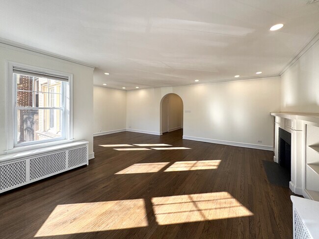 Photo - 1406 W Thorndale Ave Unit 1