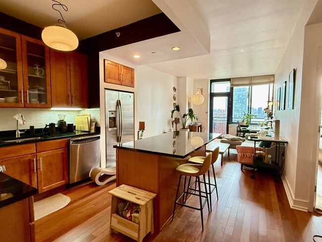 Photo - 389 Washington St Unidad 25G Rental