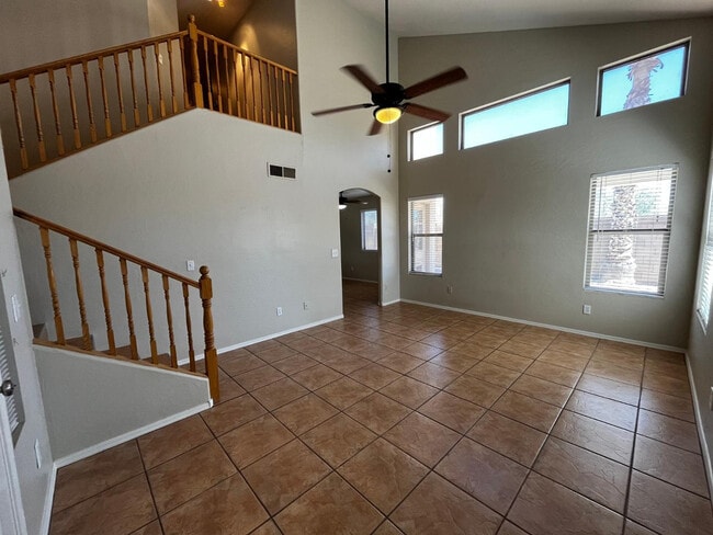 Photo - 8802 E University Dr