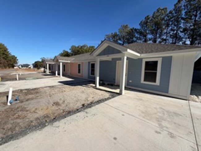 Building Photo - Brand New construction!!