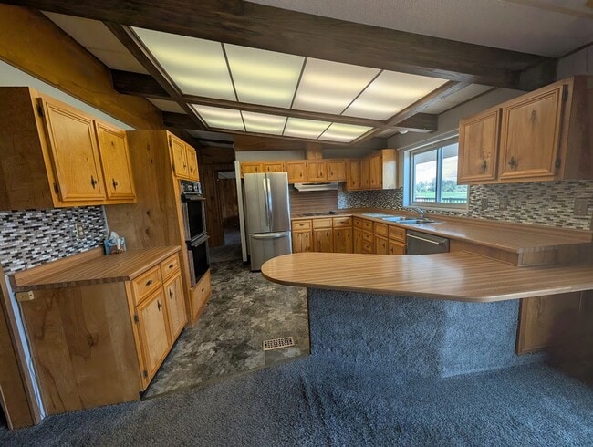Building Photo - Spacious Horse Property on Thunderhill Roa... Rental