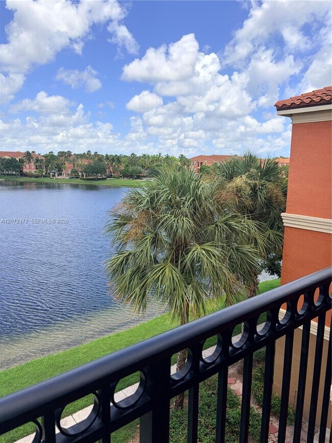 4706 SW 160th Ave Unit 137