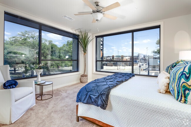 2BR, 2BA - 1,306SF - Primary Bedroom