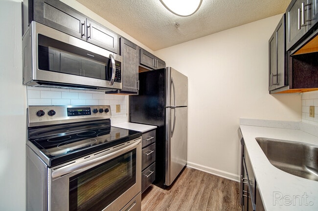 Photo - The Landings