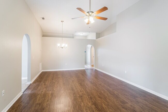 Photo - 6811 Majorca Ct