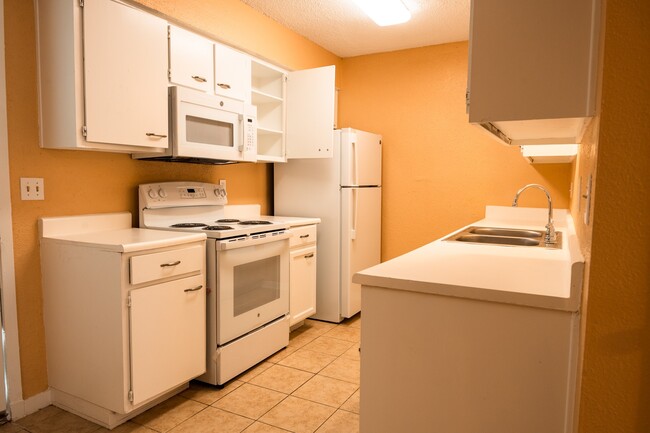 Photo - 1532 Eagle Lake Rd