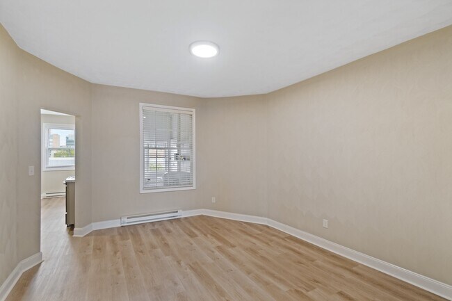 Dining Room - Belvedere Apartments