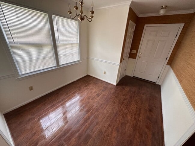 Photo - 17/18 Unit 18