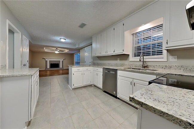 Photo - 1570 Rose Pointe Dr