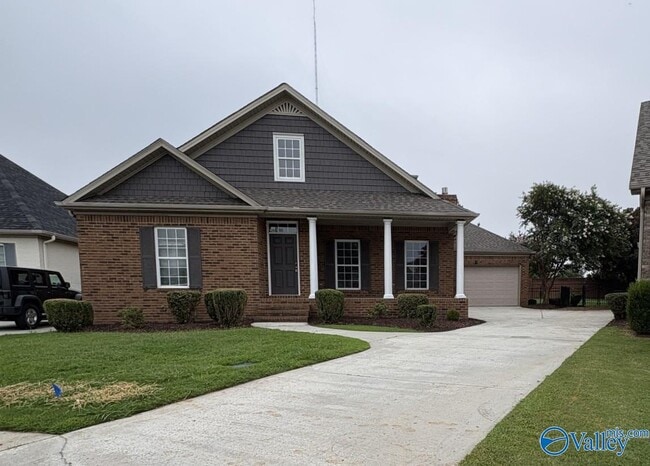 Building Photo - 304 Wickerberry Way