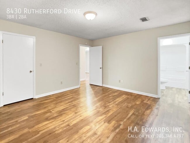 Photo - 8430 Rutherford Dr
