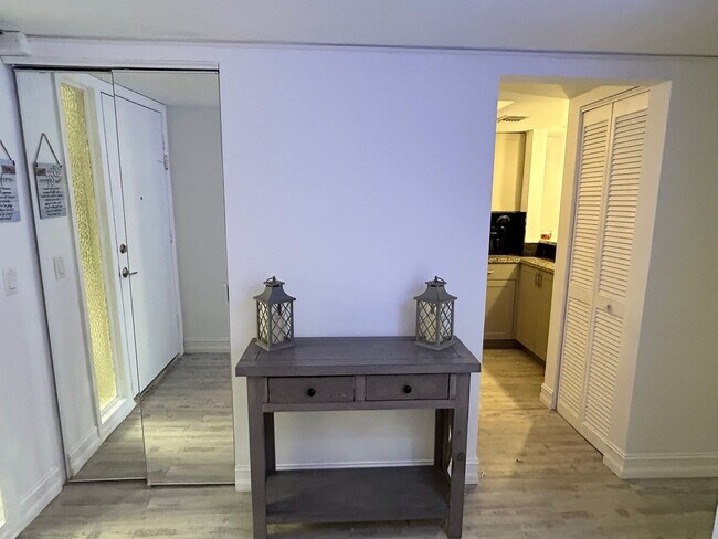 Photo - Updated 1 Bed/1.5 Bath Near the Beach! Great Amenities