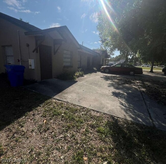 Building Photo - 3838 Madison Ave