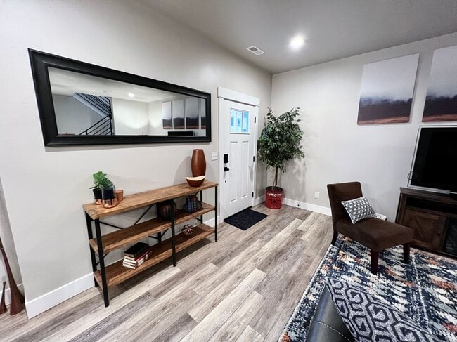 Photo - 1379 Pinecrest Trl