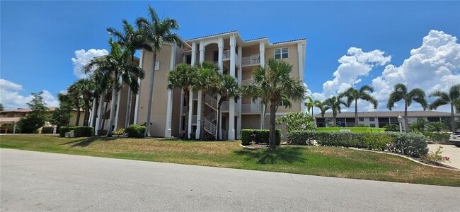 Building Photo - 222 Lewis Cir Unit 142