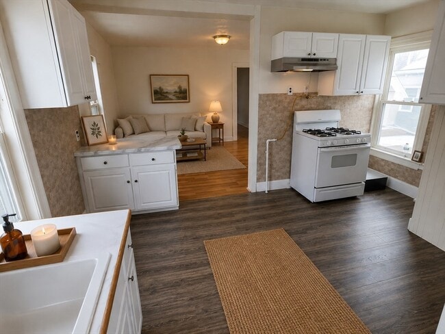 Photo - 78 Birch St Unit 2