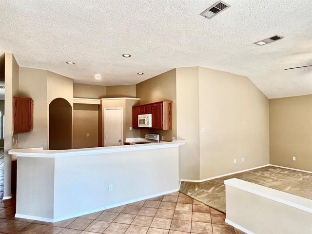 Photo - 875 Shoal Creek Dr