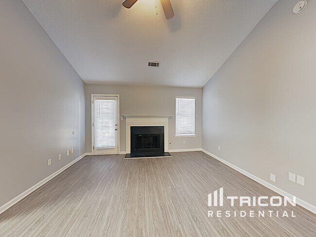 Photo - 353 The Gables Drive McDonough GA