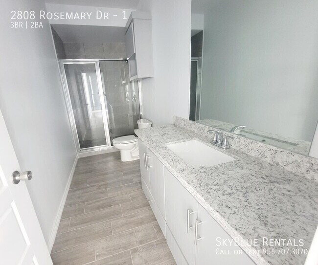 Photo - 2808 Rosemary Dr Unit 1