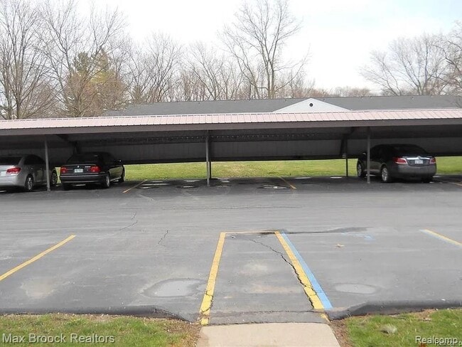 Photo - 42491 Plymouth Hollow Dr