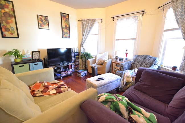 Photo - 36 Brackett St