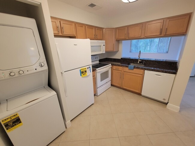 Photo - 4208 Glenmoor Dr