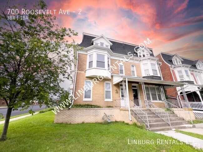 Building Photo - 700 Roosevelt Ave Unit 2 Rental