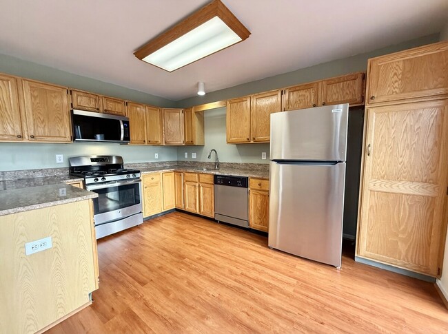 Photo - 306 Pimlico Way