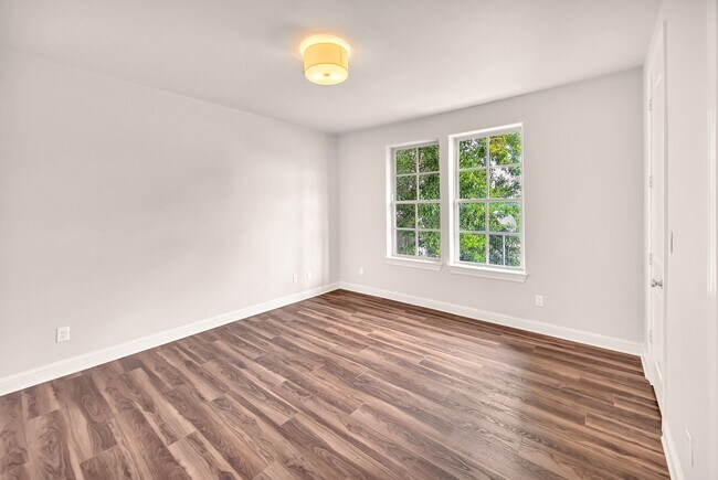 Photo - 9644 Knight Rd