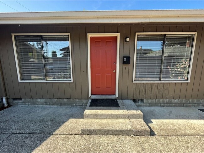Move in apartment in quiet complex - Move in apartment in quiet complex