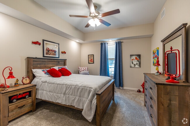2BR, 2BA - 1,260SF - Bedroom