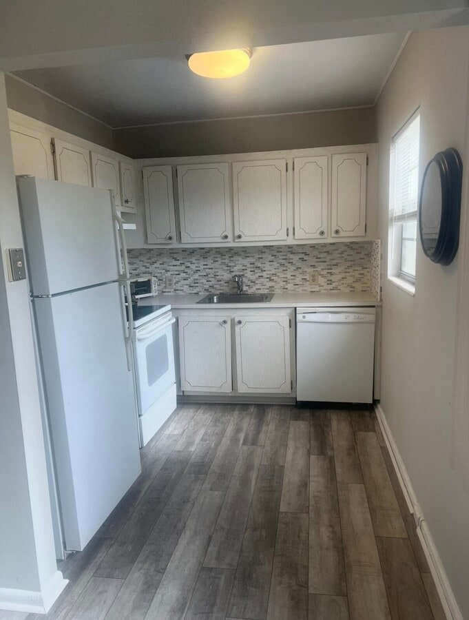 Photo - 242 Mansfield F Unit 242