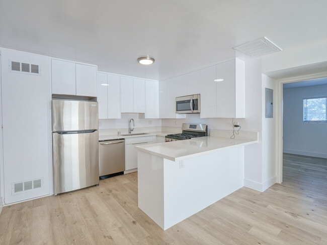 Photo - 3245 W Avenue 32